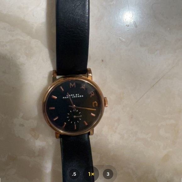 Marc Jacobs Watch - Picture 2 of 6